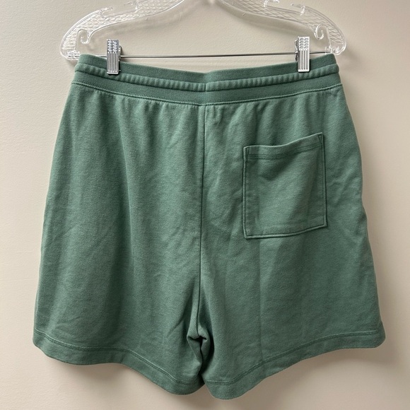 Old Navy Extra High Waisted Green Shorts - Picture 2 of 3